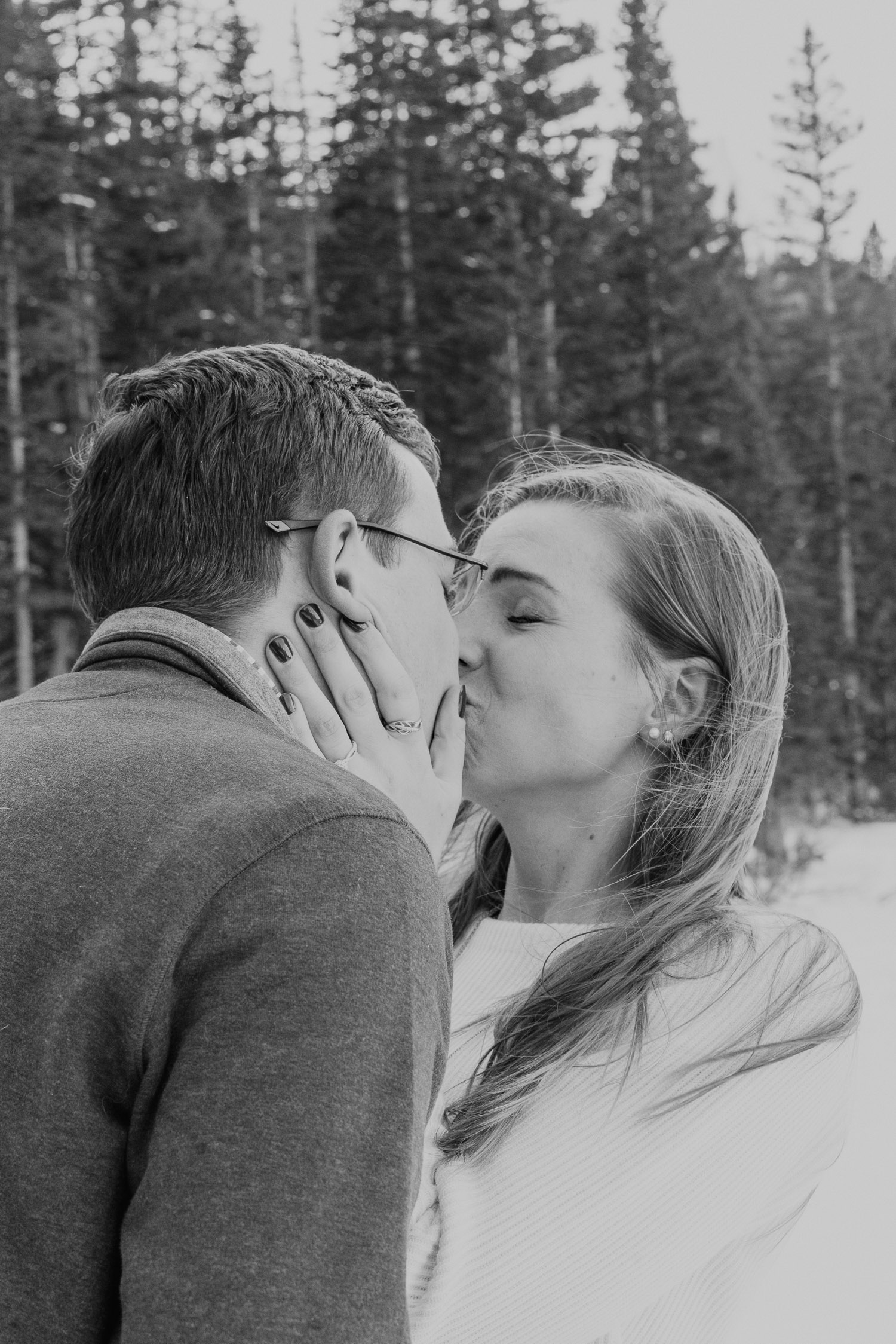 Colorado Wedding Photography, Intimate Wedding, Rocky Mountain National park, Proposal, Engagement, adventure couple