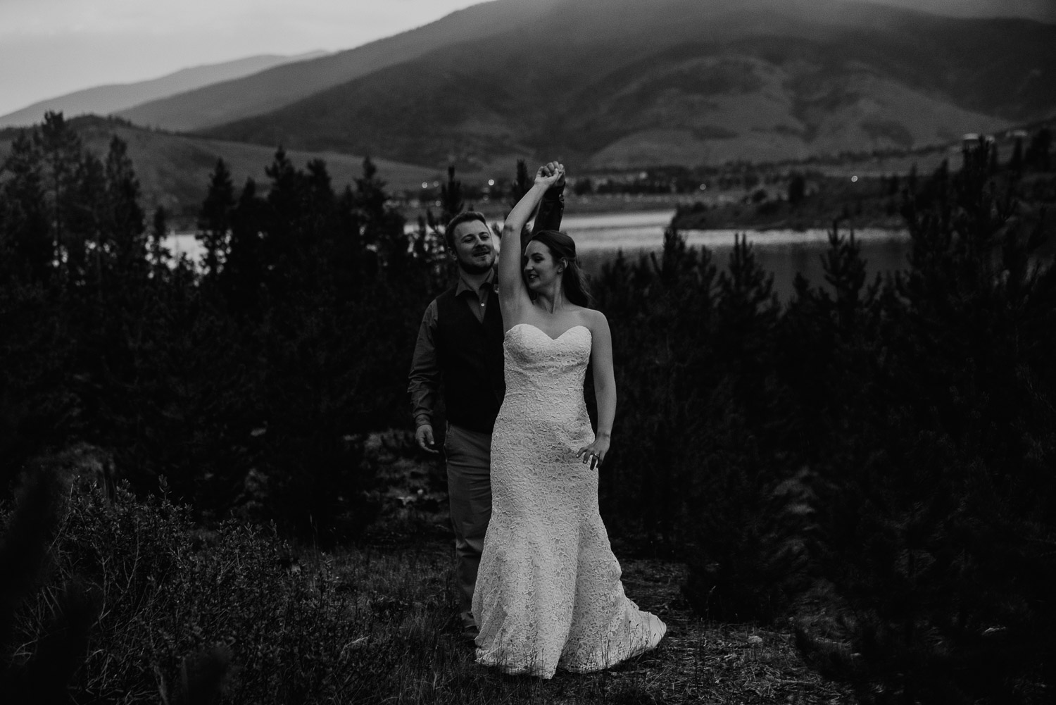 Colorado Wedding Photography, Intimate Wedding, Windy Point Campground, lake dillon, colorado elopement photography