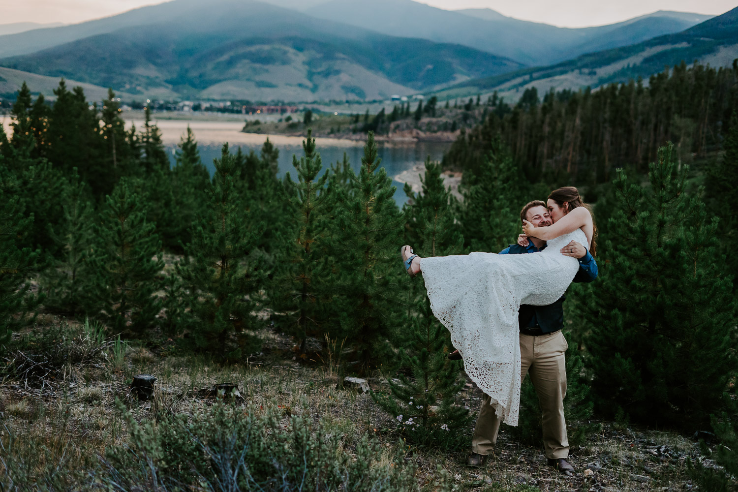 Colorado Wedding Photography, Intimate Wedding, Windy Point Campground, lake dillon, colorado elopement photography