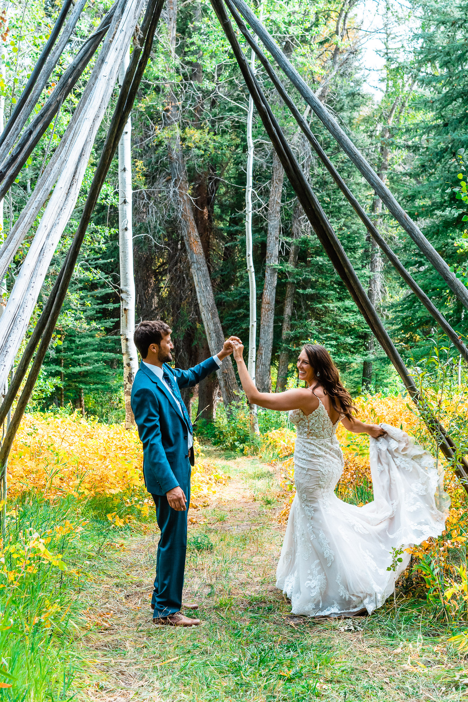 Glenwood Springs Elopement | Run Wild With Me Photography