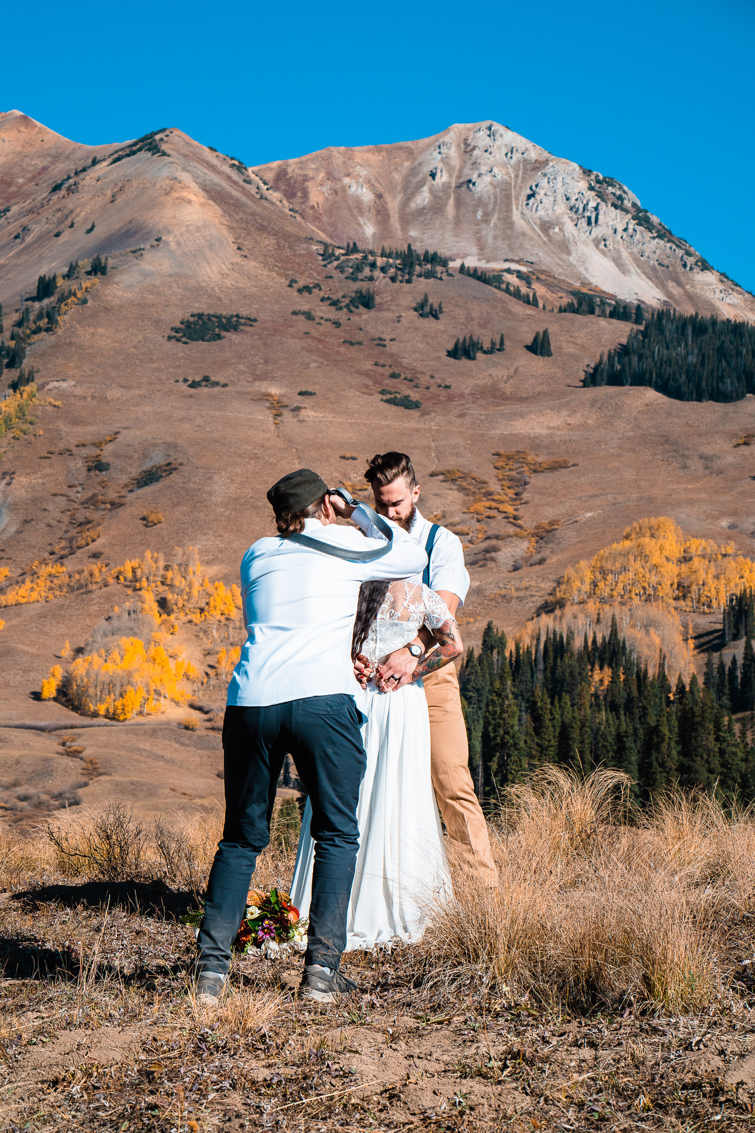 How To Choose Your Elopement Photographer | Run Wild With Me Photography