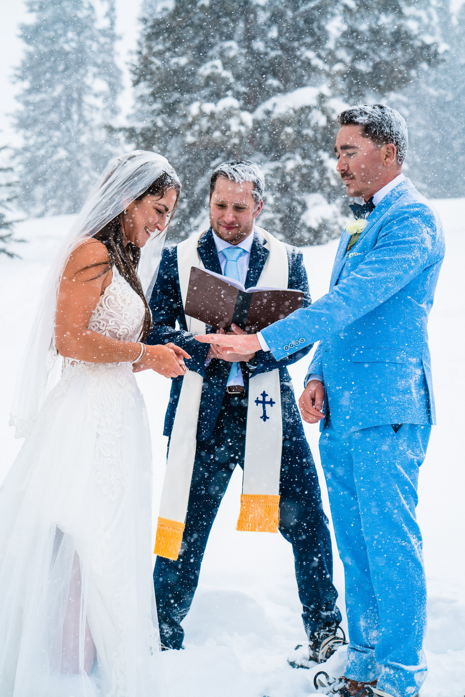 How to Write an Elopement Ceremony