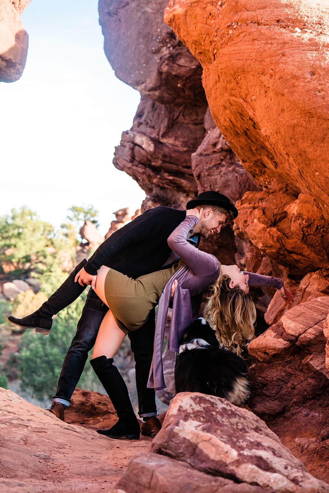 Adorable couple acting silly at the Garden of the Gods