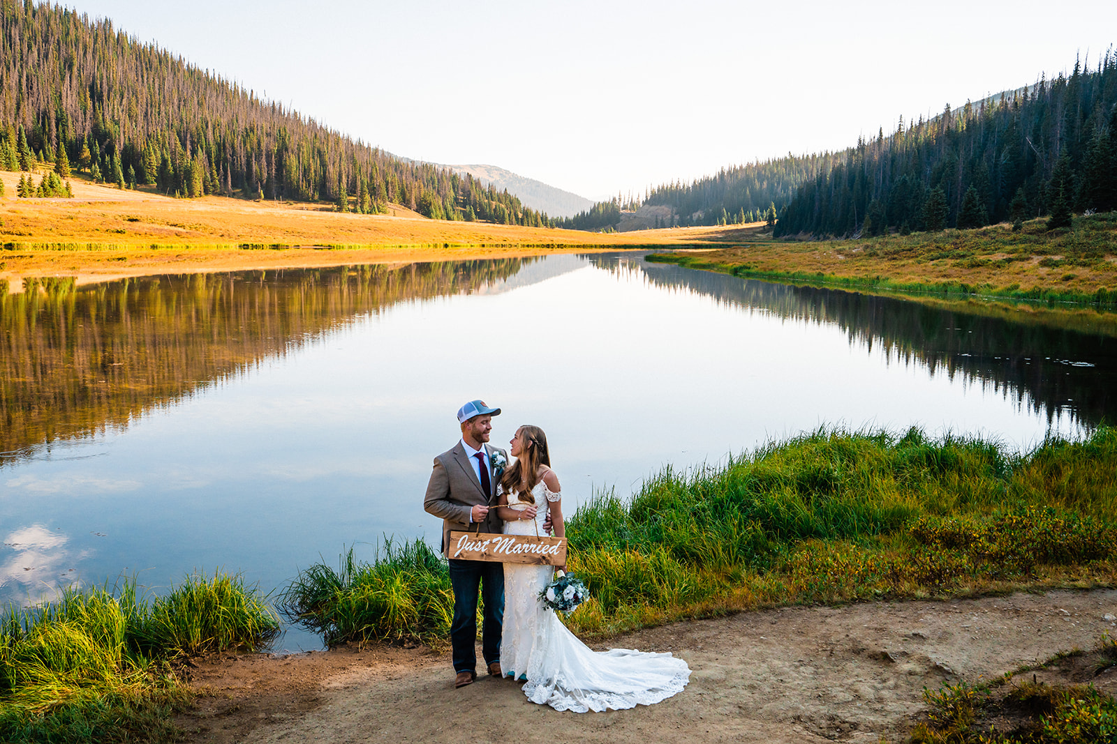 Mountaintop-Stunning Adventure Filled Couples Photos at Trail Ridge Road