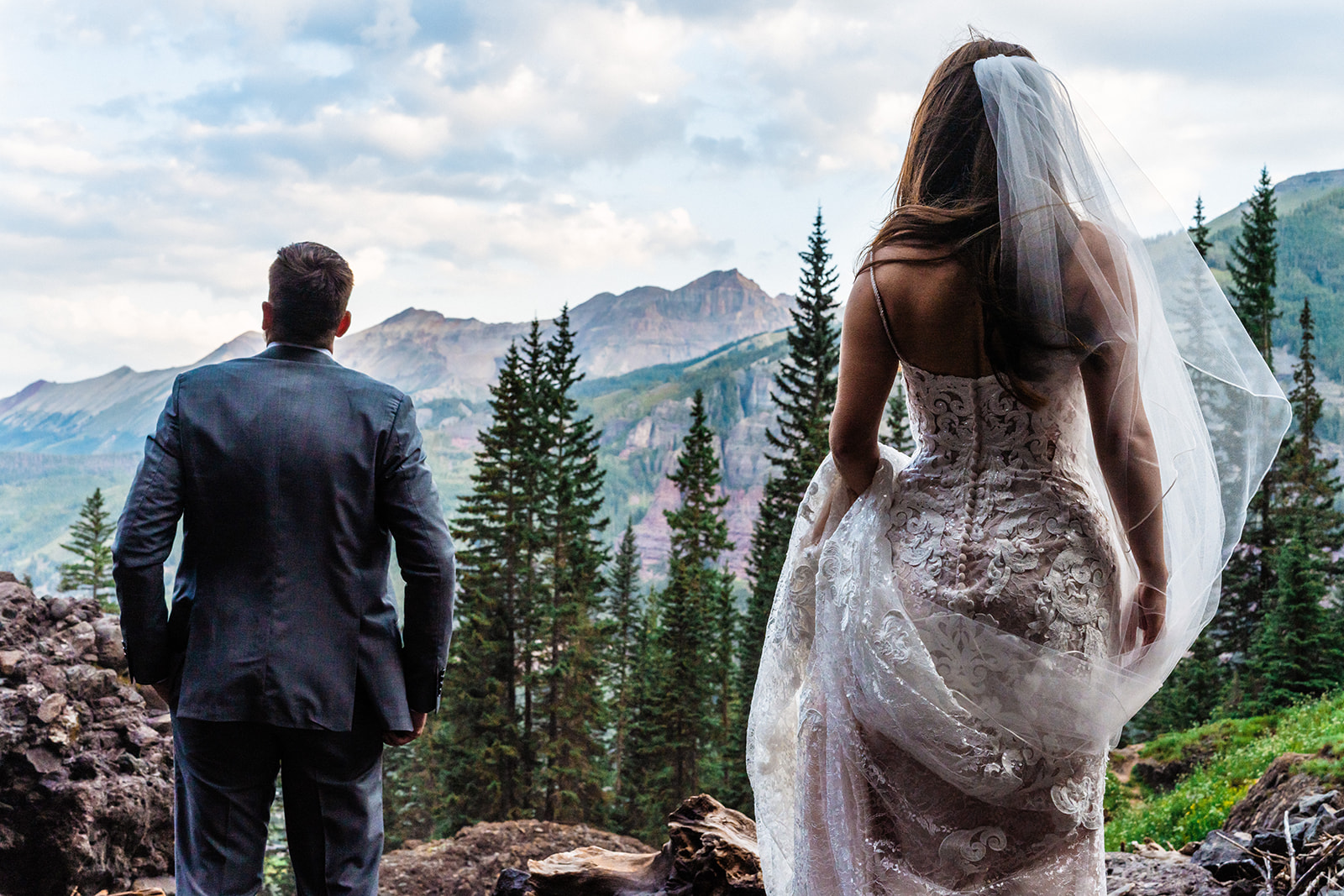 Bride and groom first look in the Colorado mountains