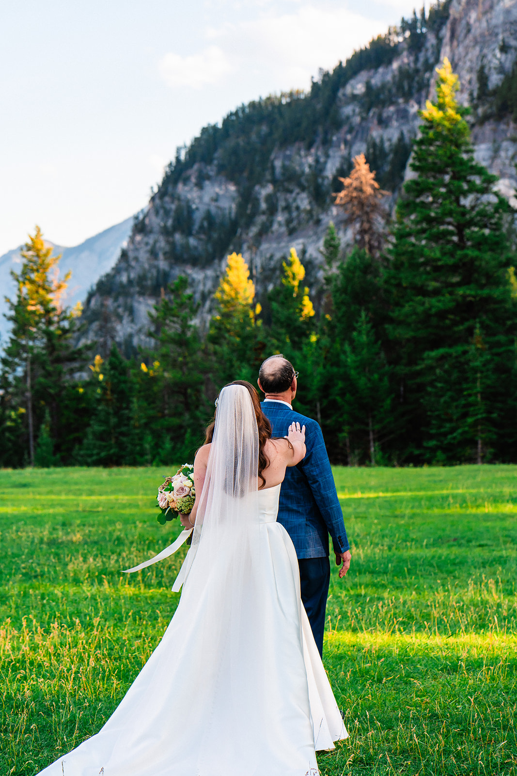 Brides first look with father in Banff